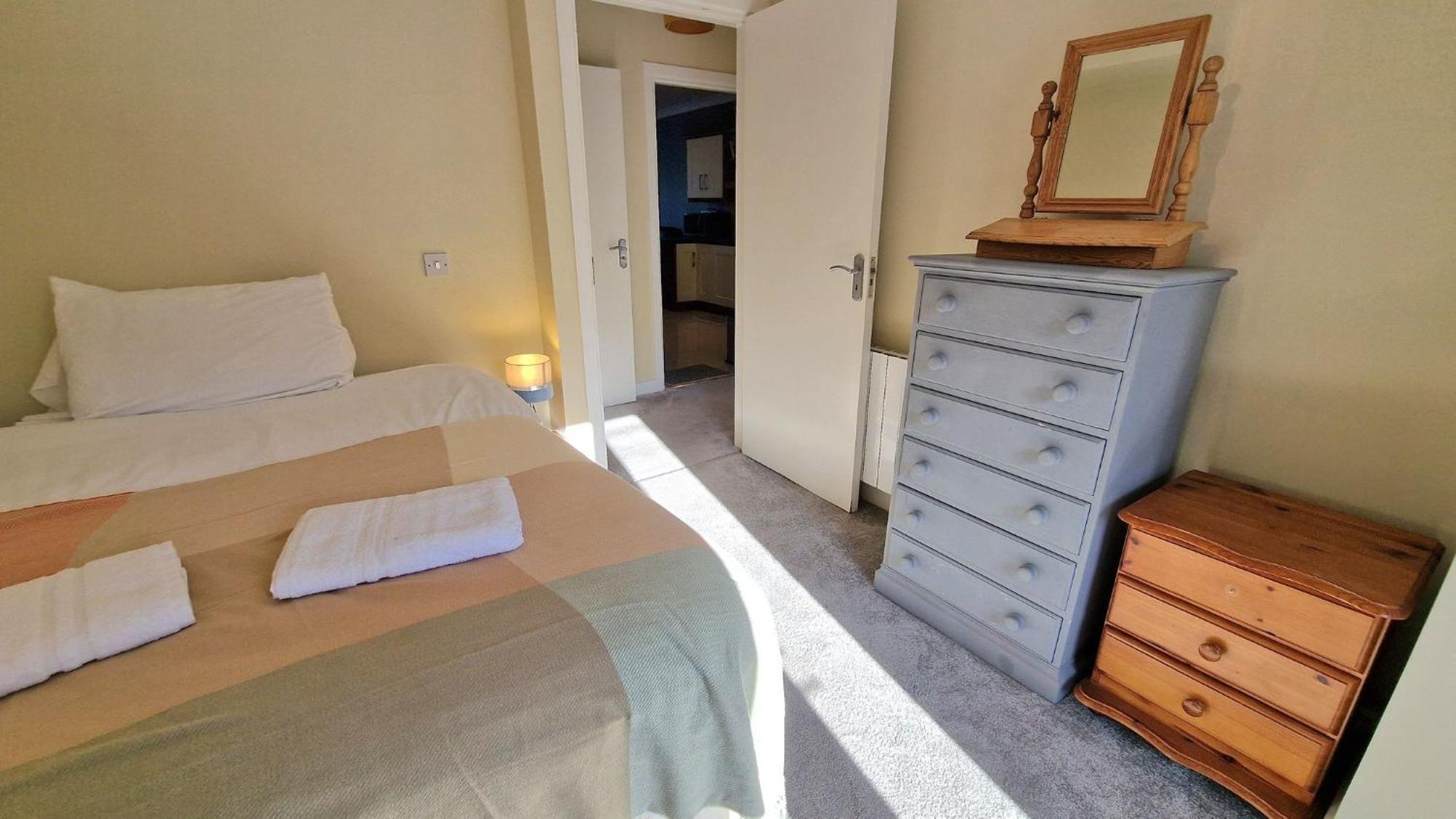 Cosy Two Bedroom Apartment Galway Exterior foto